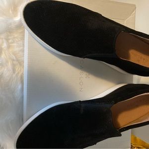 NIB Caslon shoes black suede size 9